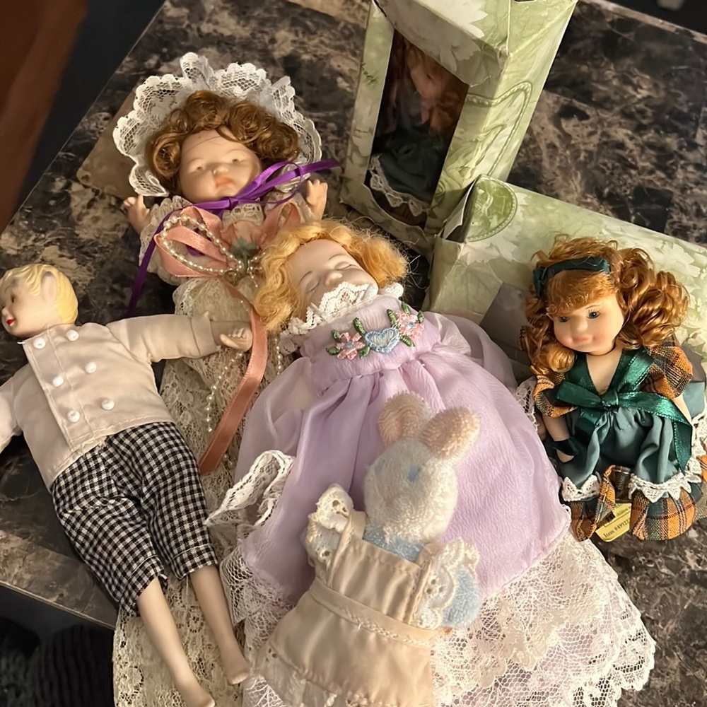 Small vintage dolls